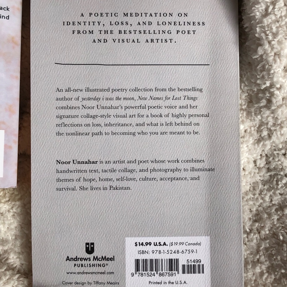 2 Poetry Books - Picture 7 of 8